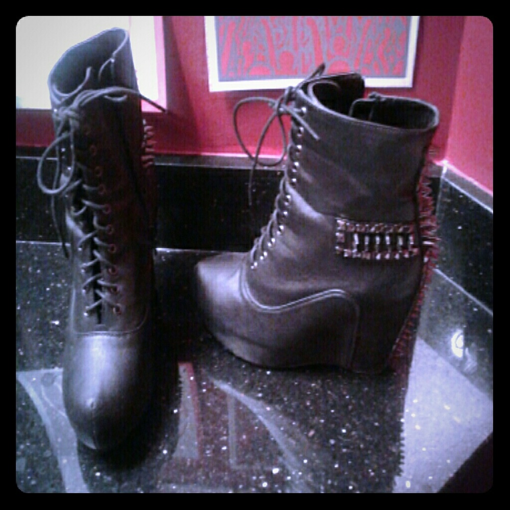 Spiked leather boots